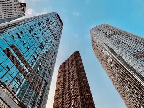 年内房地产市场先热后冷，短期调控政策改善预期仍强